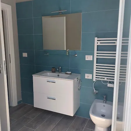 Casa Athena A 100 M Dal Mare Con Parcheggio Privato Gratuito Paestum