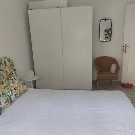 Casa Athena A 100 M Dal Mare Con Parcheggio Privato Gratuito