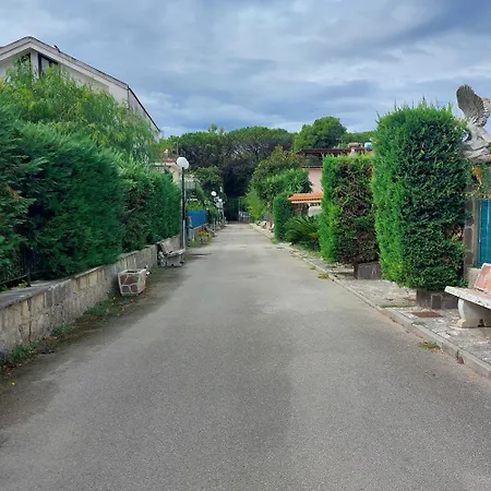 Casa Athena A 100 M Dal Mare Con Parcheggio Privato Gratuito Tatil Evi Paestum